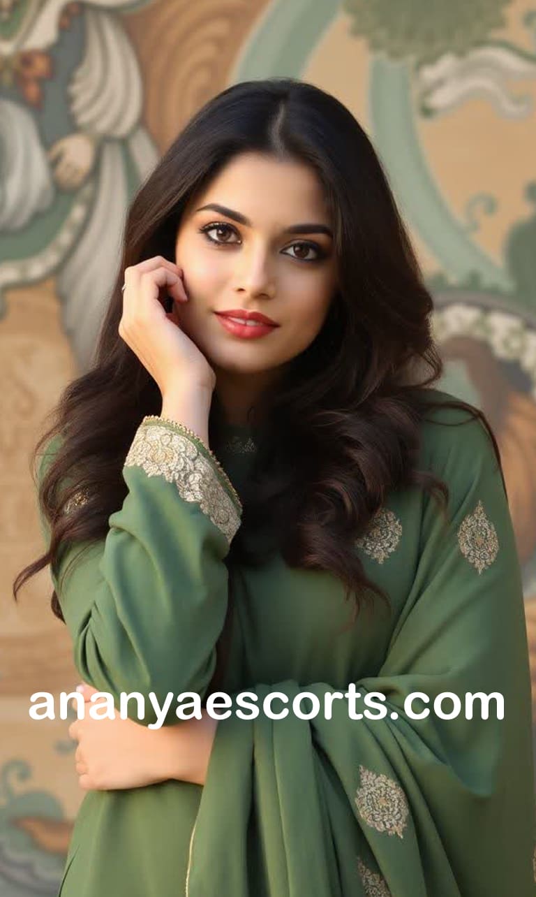 Call Girls in Akola